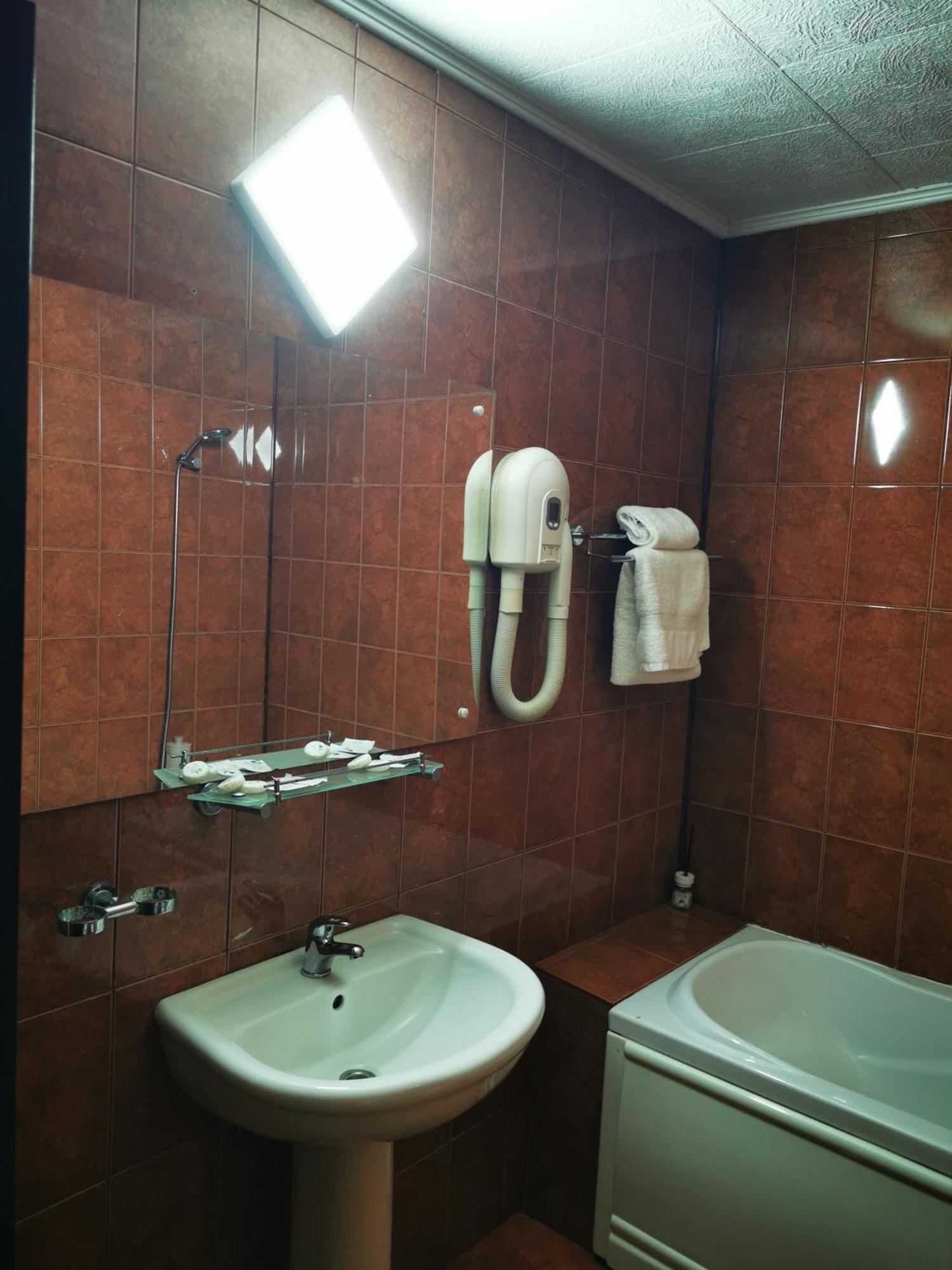 Auberge de jeunesse Casa Simescu II à Caransebeş Extérieur photo